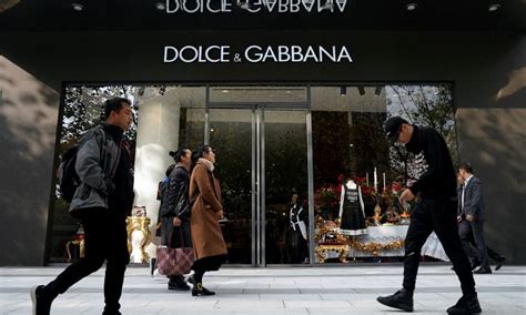 dolce gabbana loja xangai china